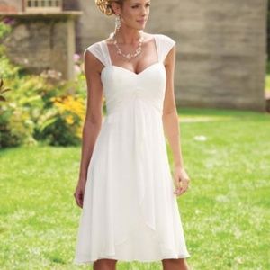 Women's Ivory Wedding Dress (refreshed)